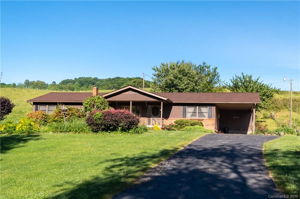 1086 Jones Cove Road Clyde NC 28721