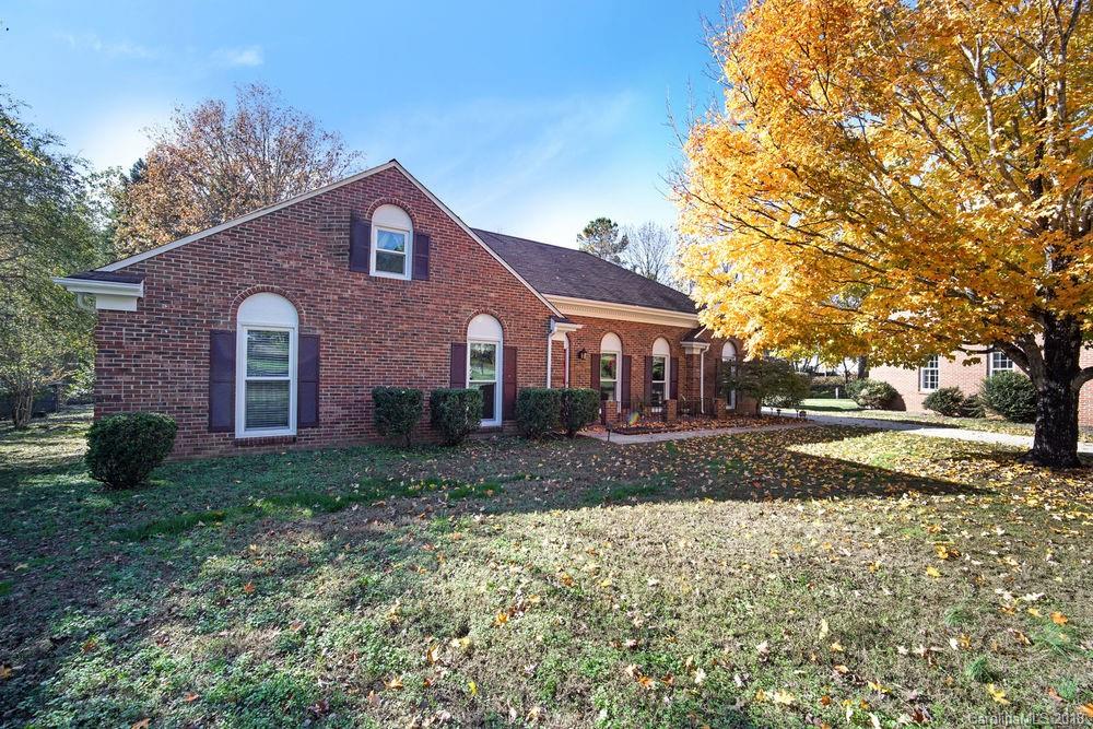 9424 Wood Ridge Drive Charlotte NC 28277