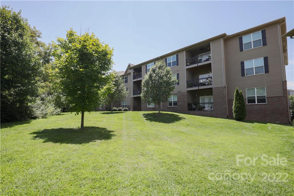 142 Brickton Village Circle, Fletcher NC MLS Car3895762 Greybeard