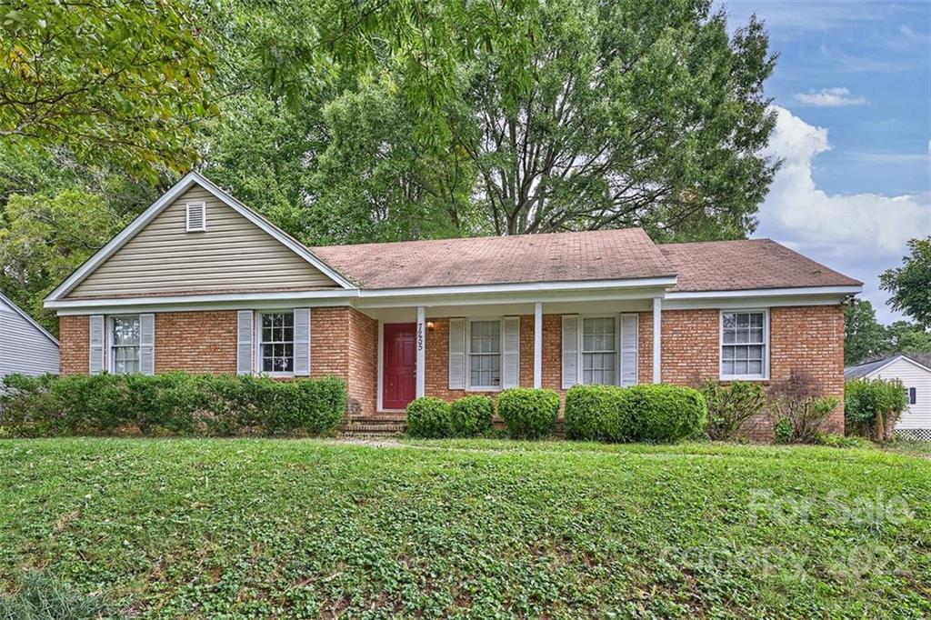 7255 Fox Hunt Road Charlotte NC 28212