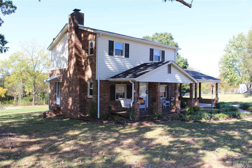 1543 Henry River Road Hickory NC 28602