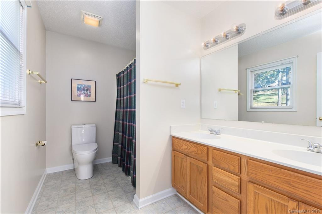 20 Salem Hill Road Weaverville NC 28787