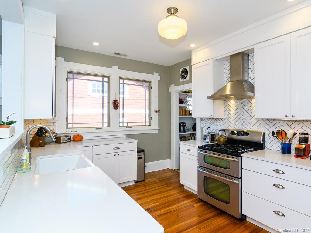 21 Austin Avenue Asheville NC 28801