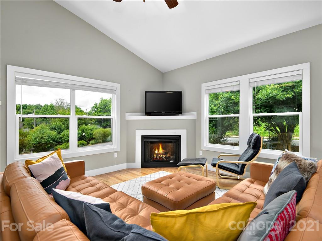 140 Liberty Street Asheville NC 28803