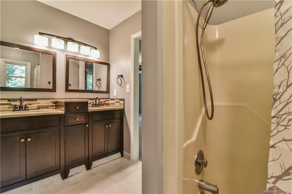 348 Dogwood Road Candler NC 28715