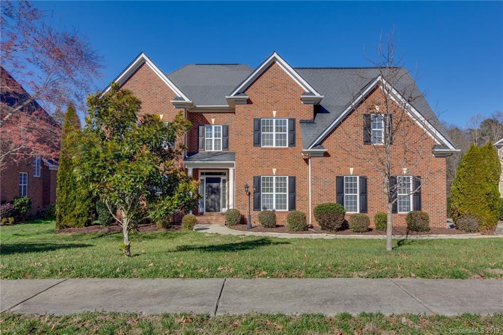 4218 Barons Court Harrisburg NC 28075