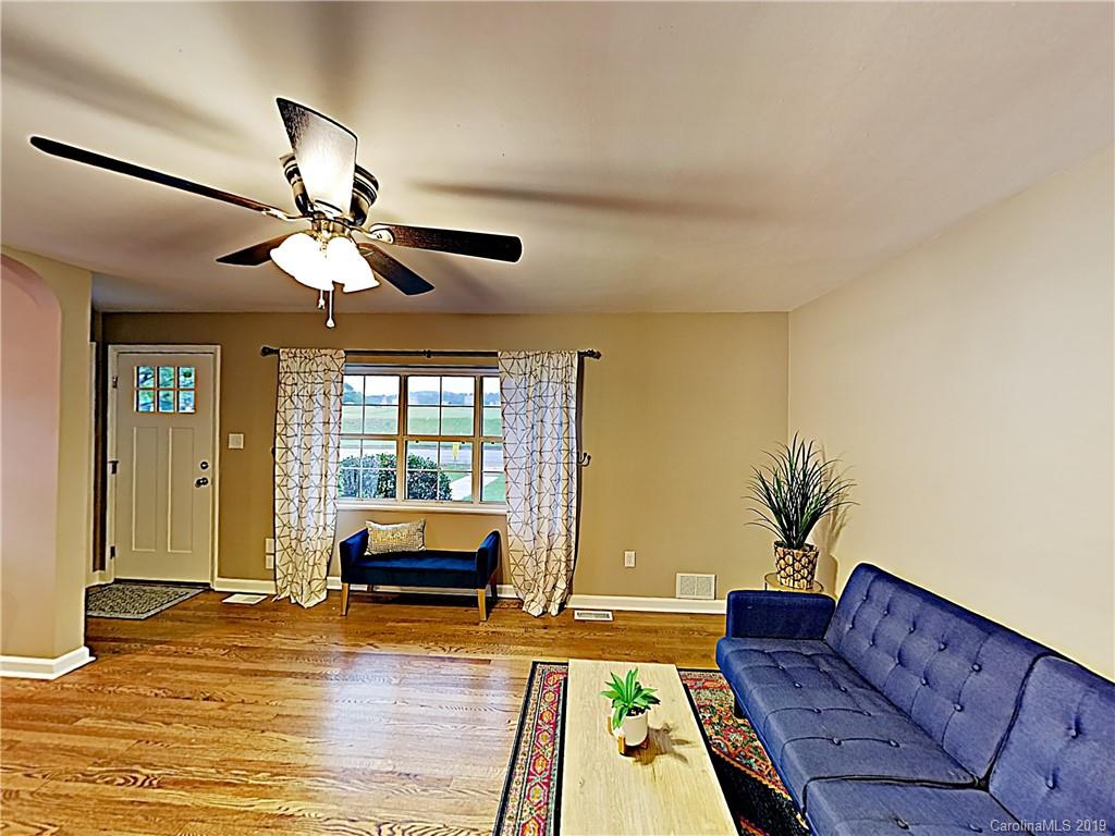 11 Tarheel Lane Brevard NC 28712