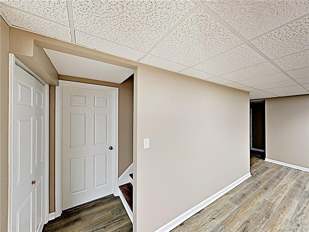 11 Tarheel Lane Brevard NC 28712