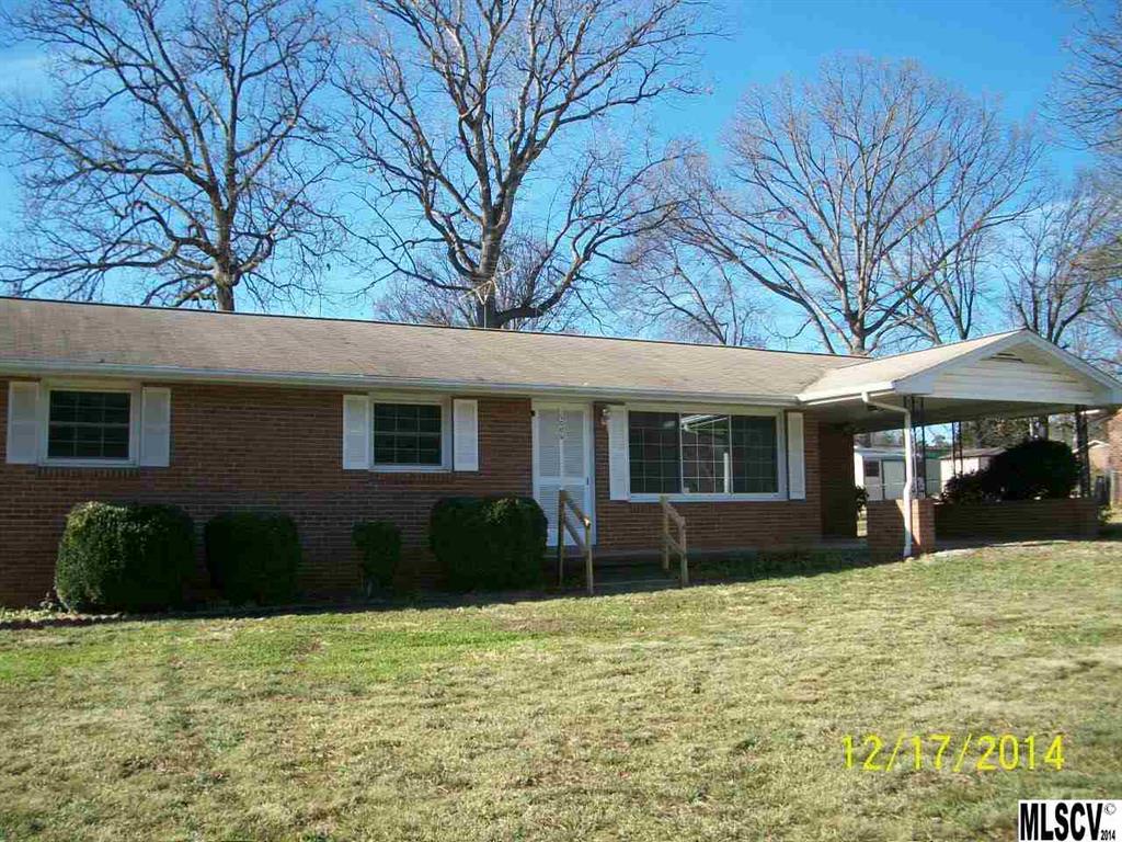 1005 22nd Street Place NE Hickory NC 28601