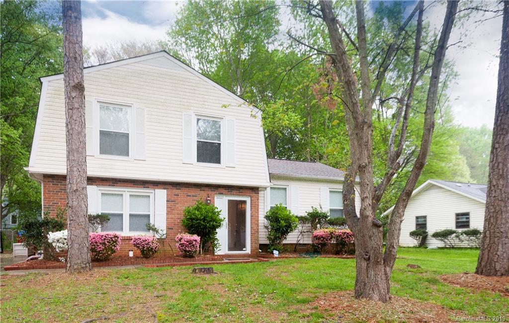4819 Farm Pond Lane Charlotte NC 28212