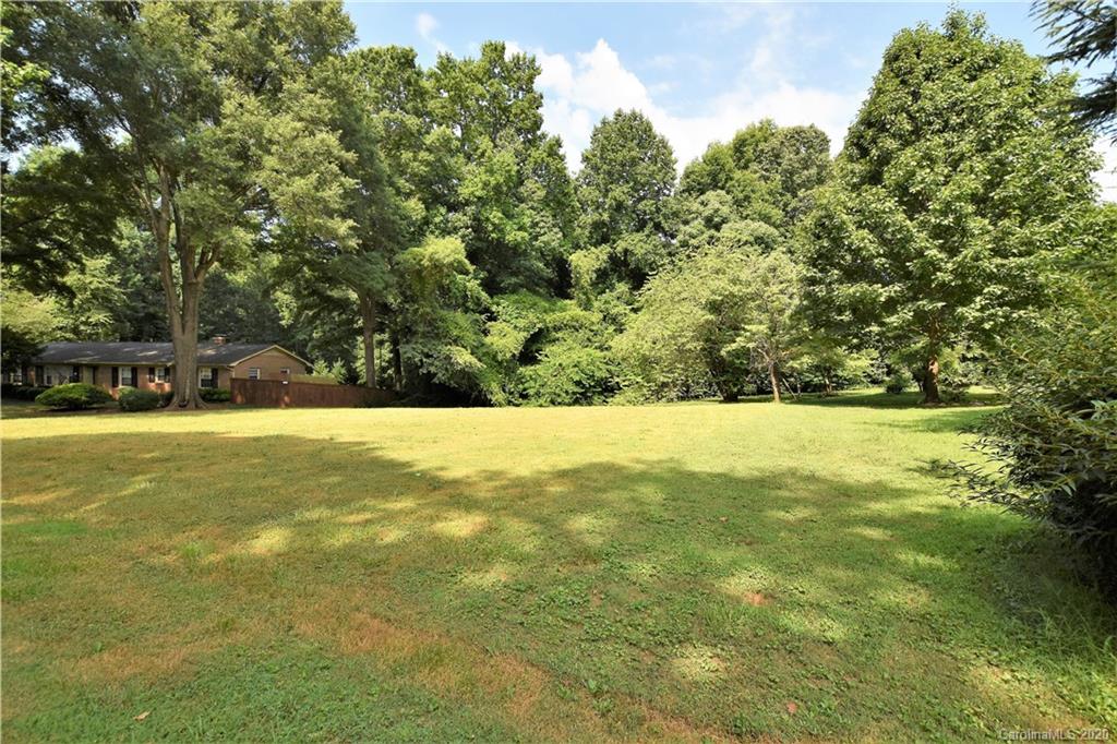 528 Carole Lane Charlotte NC 28214