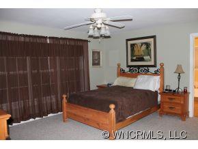 28 Poplar Creek Drive Asheville NC 28805