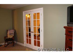 28 Poplar Creek Drive Asheville NC 28805