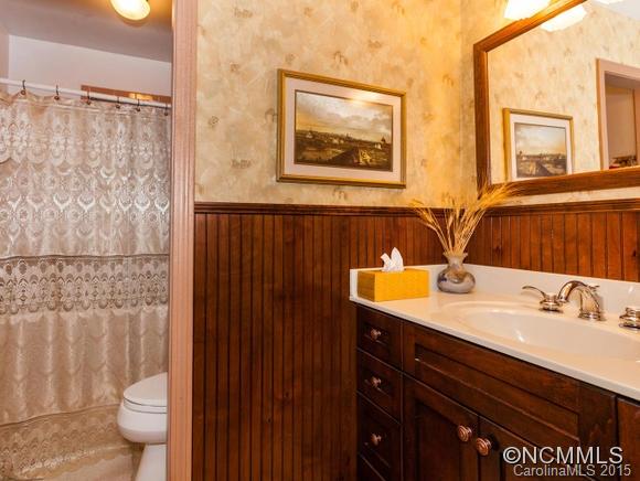 1 Valley Lane Asheville NC 28804