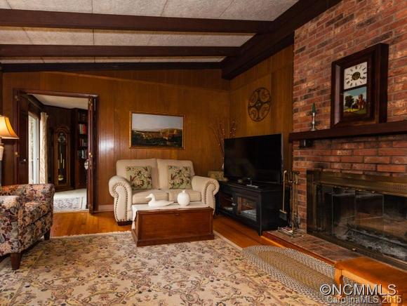 1 Valley Lane Asheville NC 28804