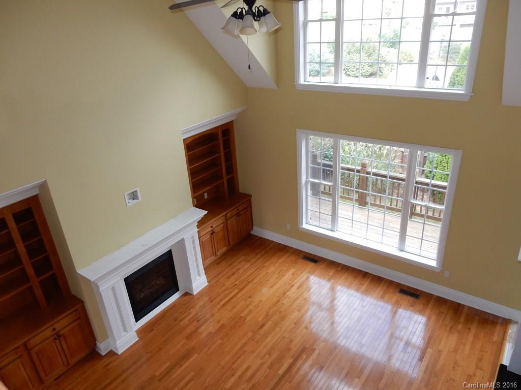 21 Rose Of Sharon Way Candler NC 28715
