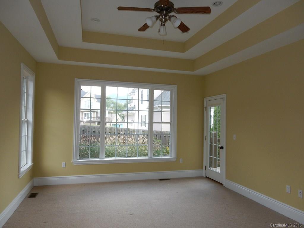 21 Rose Of Sharon Way Candler NC 28715