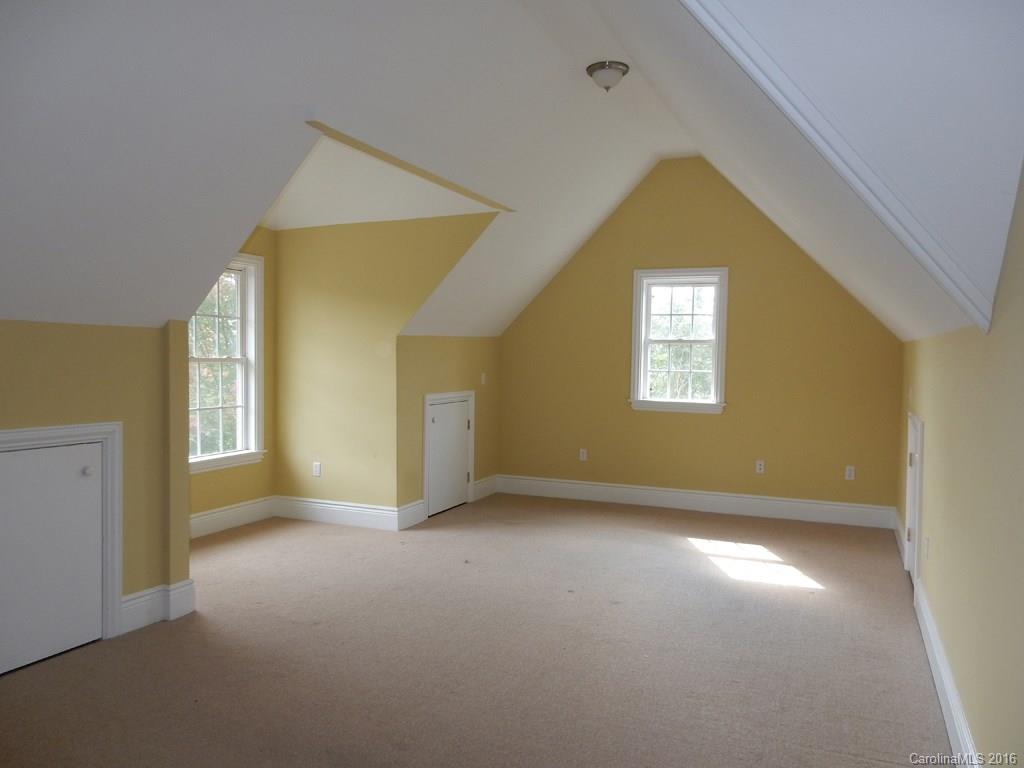 21 Rose Of Sharon Way Candler NC 28715