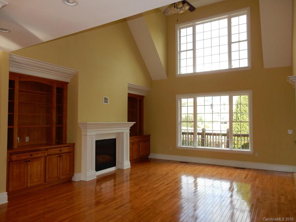 21 Rose Of Sharon Way Candler NC 28715
