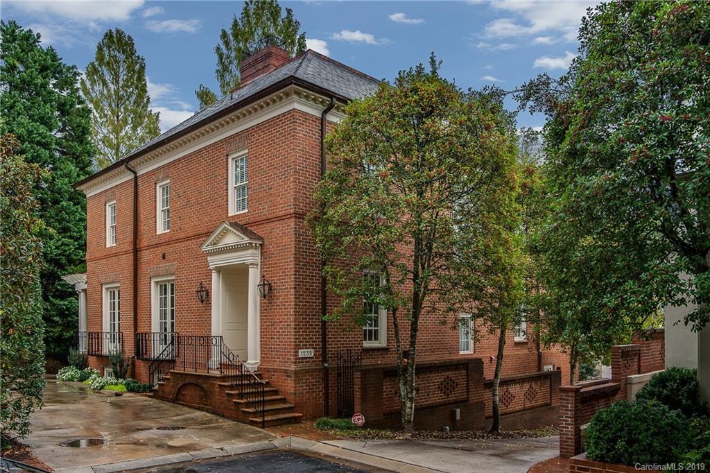 1239 Wareham Court Charlotte NC 28207