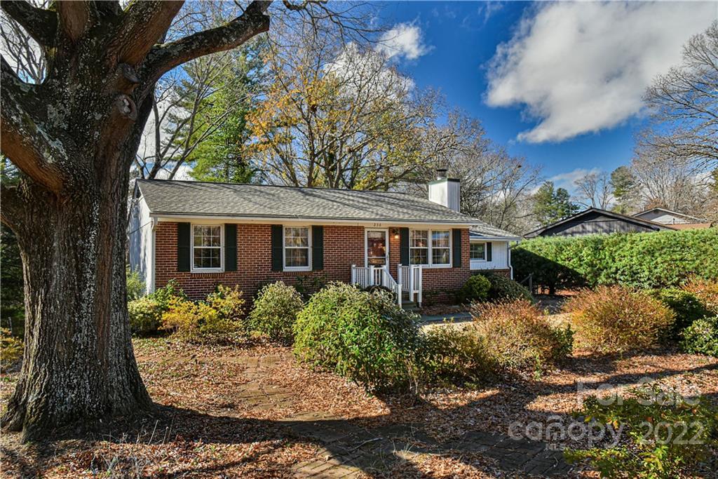 236 Richmond Hill Drive Asheville NC 28806
