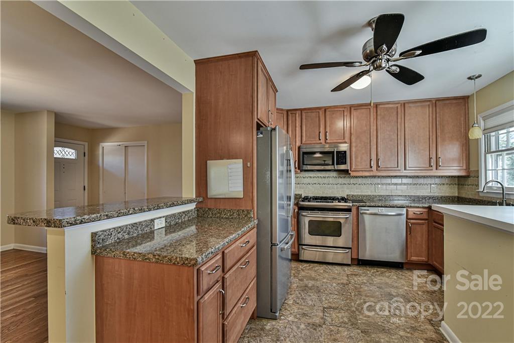 236 Richmond Hill Drive Asheville NC 28806
