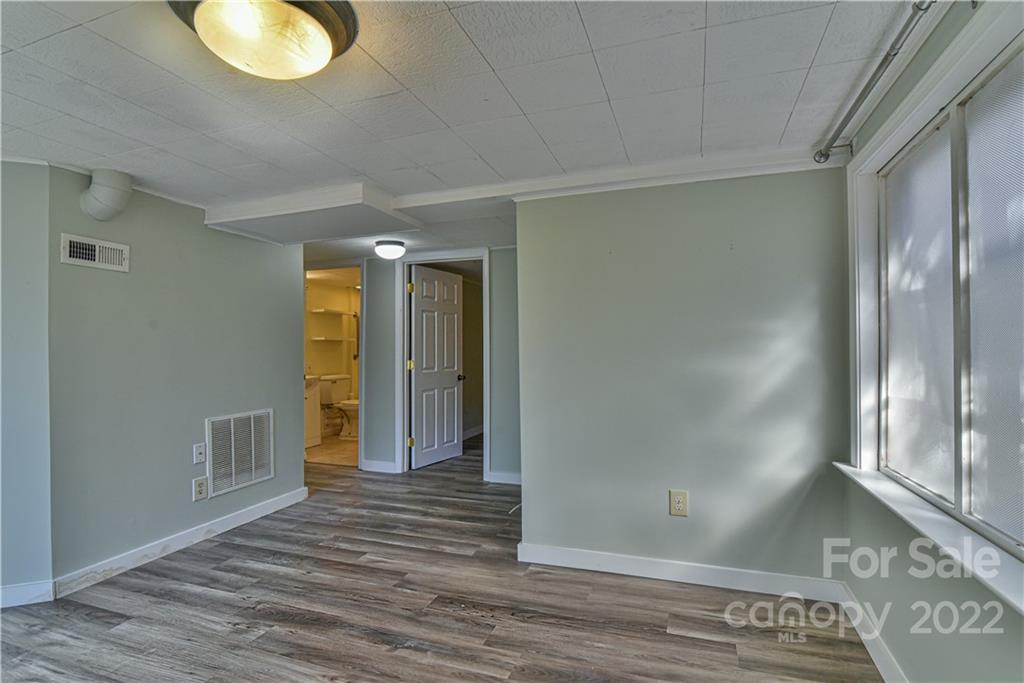 236 Richmond Hill Drive Asheville NC 28806