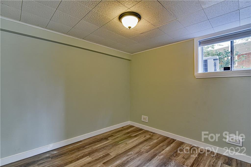 236 Richmond Hill Drive Asheville NC 28806
