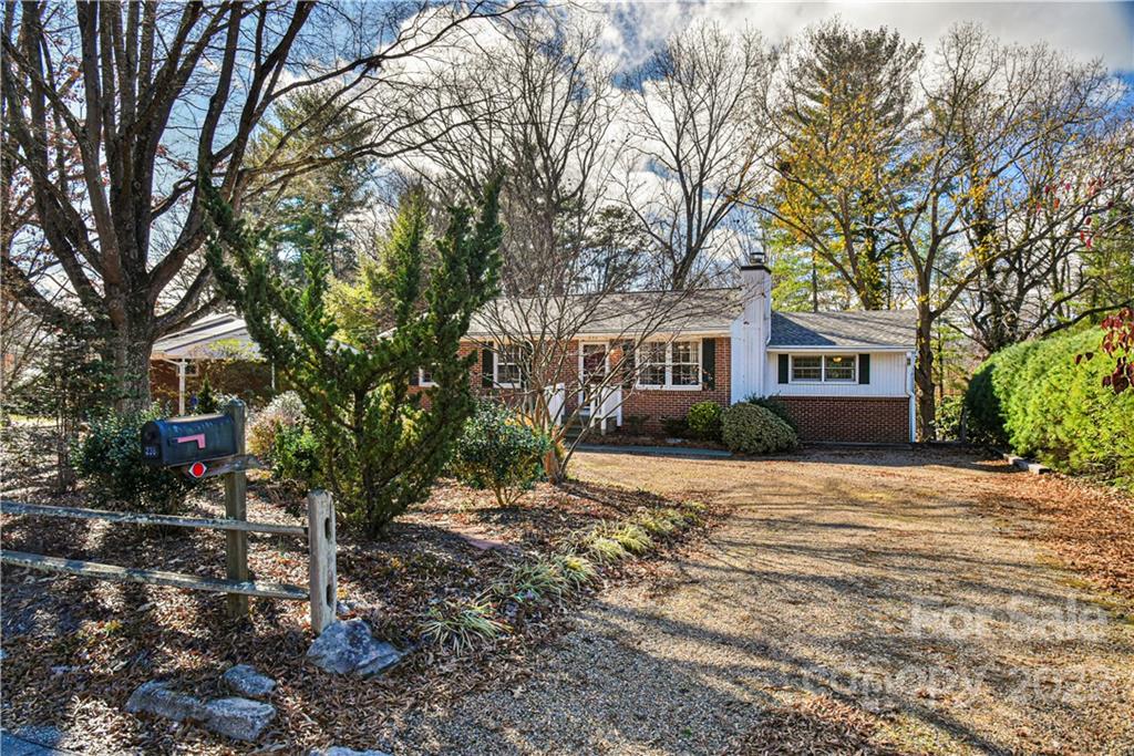 236 Richmond Hill Drive Asheville NC 28806