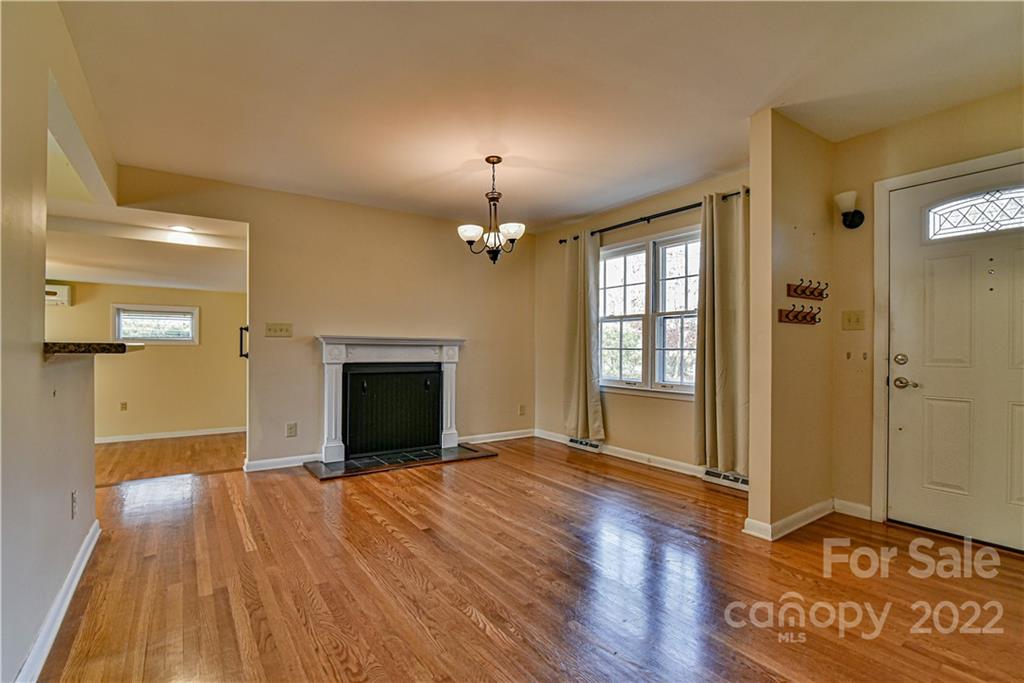 236 Richmond Hill Drive Asheville NC 28806