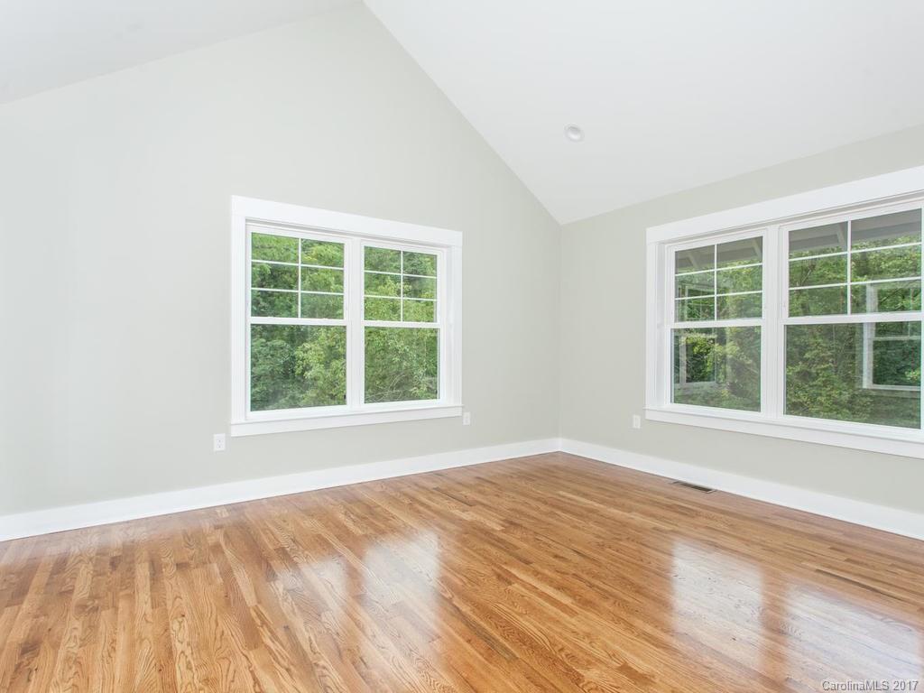 233 School Road Asheville NC 28806
