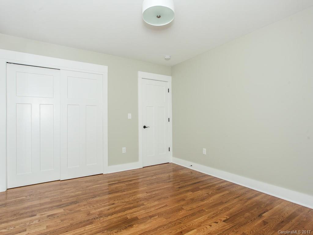 233 School Road Asheville NC 28806