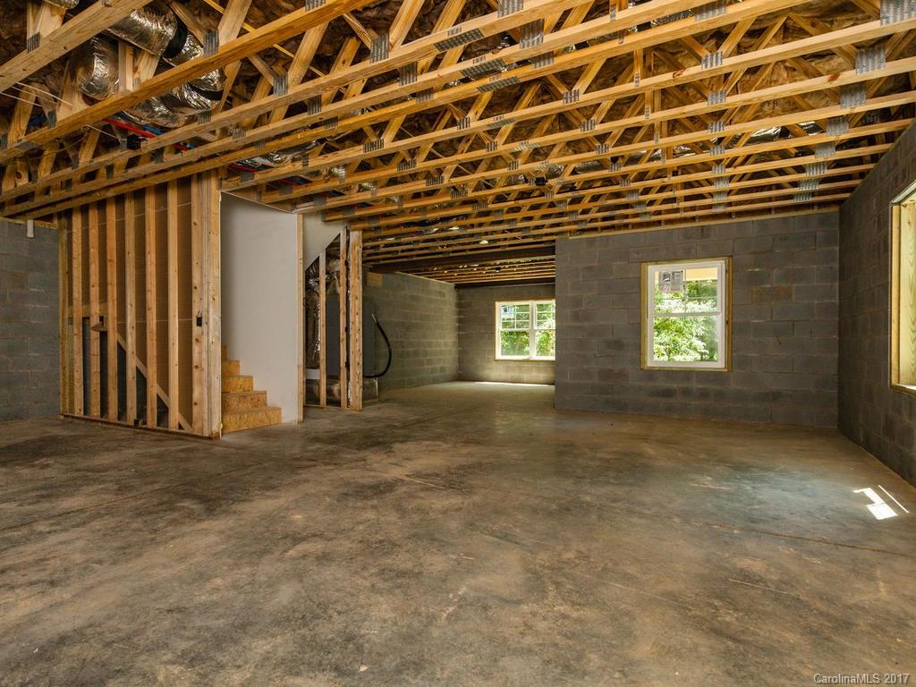 233 School Road Asheville NC 28806