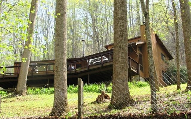 2560 Lickskillet Road Burnsville NC 28714