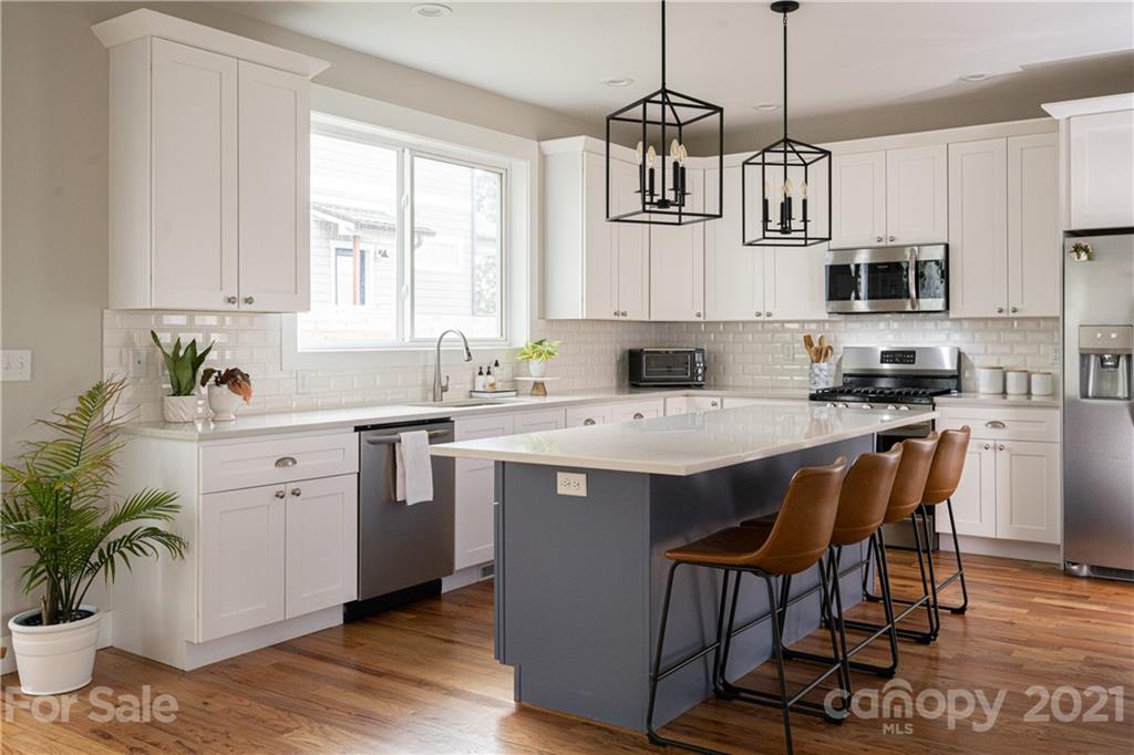 82 Frances Street Asheville NC 28806