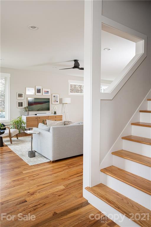 82 Frances Street Asheville NC 28806