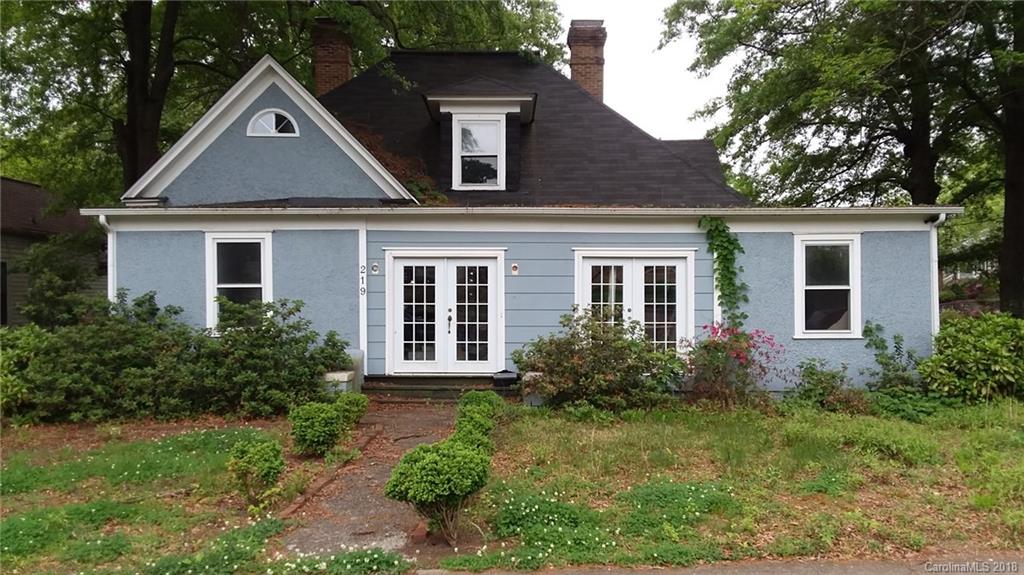 219 W 4th Avenue Gastonia NC 28052