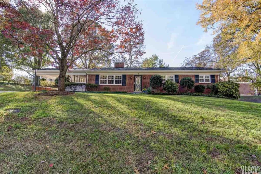 15 Chestnut Street Granite Falls NC 28630