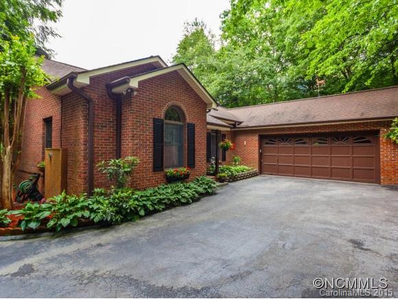 10 Caroline Drive Horse Shoe NC 28742