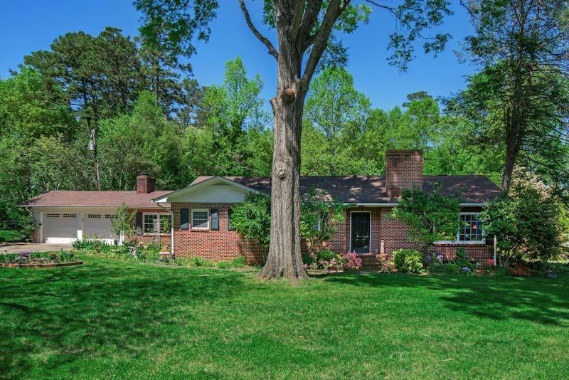 121 33rd Avenue Ne Hickory NC 28601
