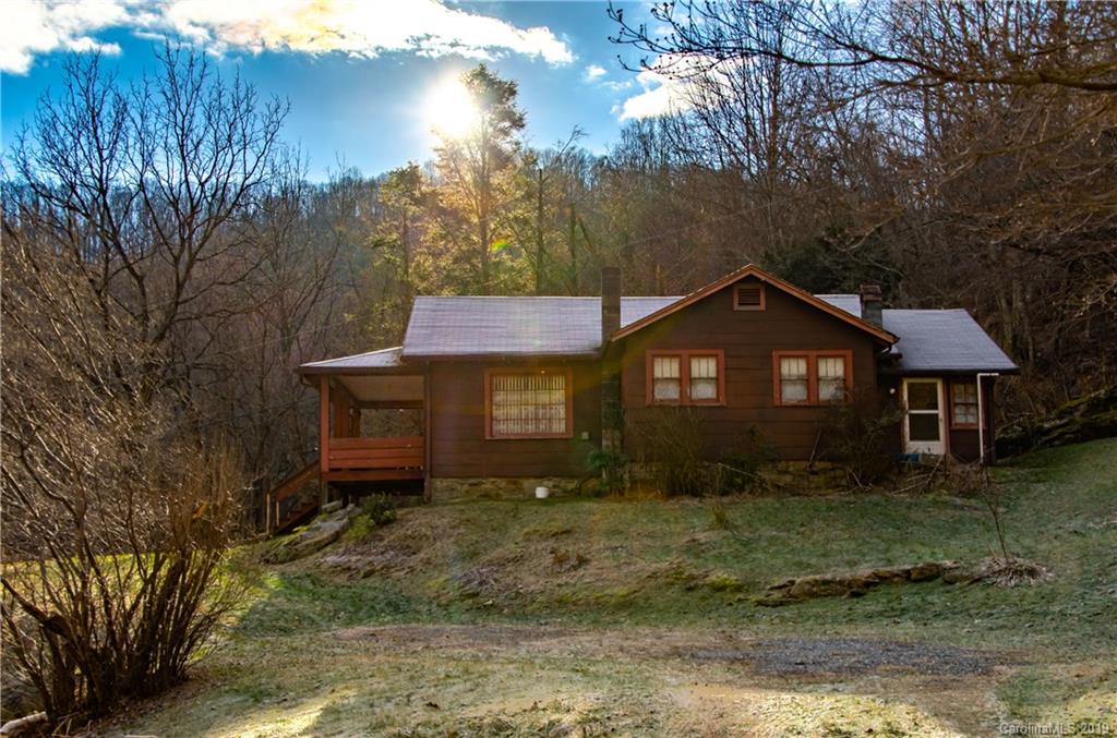 572 Paint Fork Road Barnardsville NC 28709