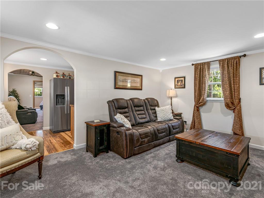 188 Longs Chapel Road Weaverville NC 28787