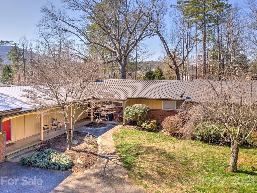 34 Yost Street Weaverville NC 28787