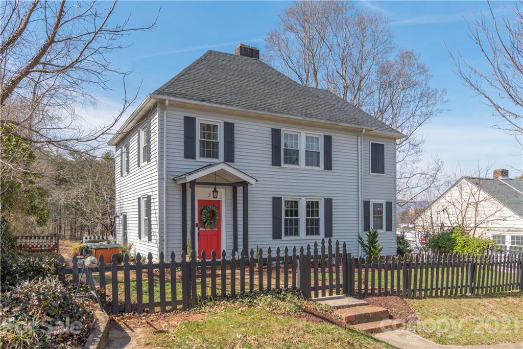 3 Enka Crescent Street Candler NC 28715