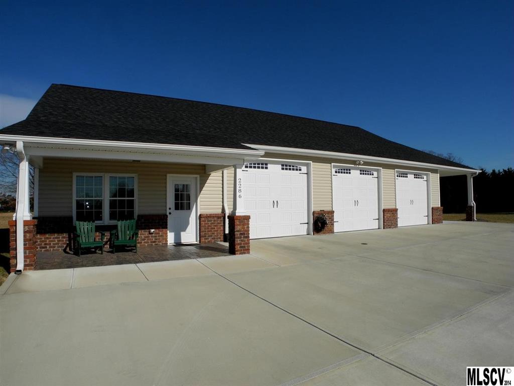 2286 Drive Inn Road Lincolnton NC 28092