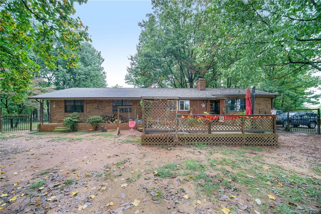 6514 Comm Scope Road Catawba NC 28609