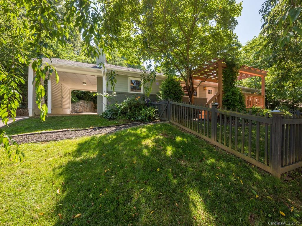 18 Pinehurst Road Asheville NC 28805