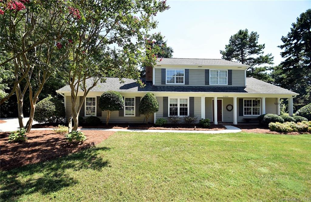 11201 Walking Horse Lane Charlotte NC 28215