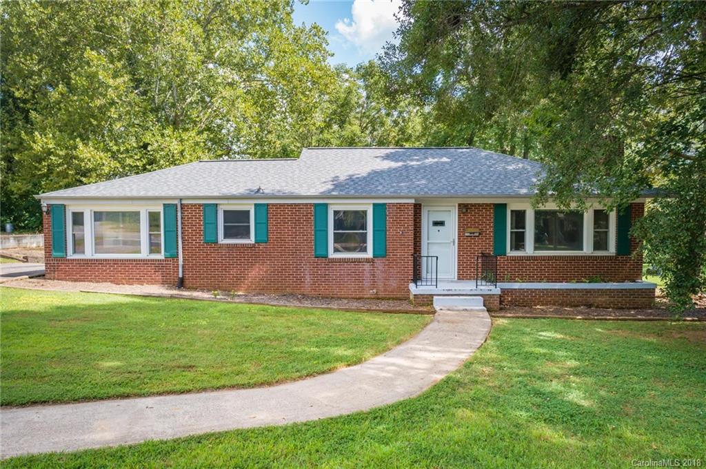 758 4th Street Drive Nw Hickory NC 28601