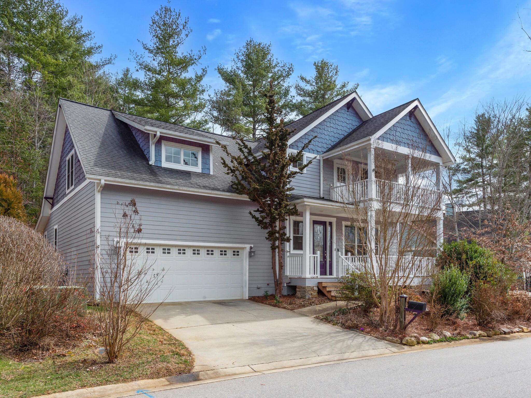 17 Oakhaven Terrace Asheville NC 28803